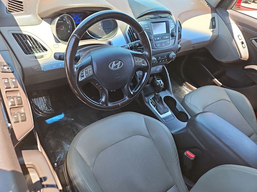 Thumbnail: 2015 Hyundai Tucson - 2