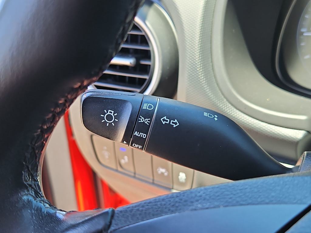 Thumbnail: 2019 Hyundai Kona - 15