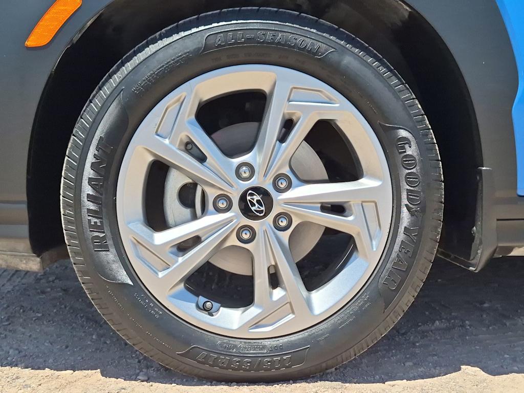 Thumbnail: 2022 Hyundai Kona - 8