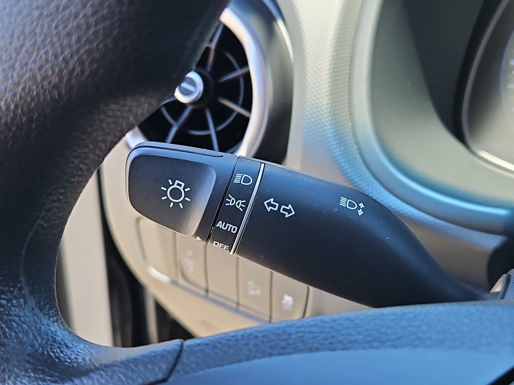 Thumbnail: 2023 Hyundai Kona - 31