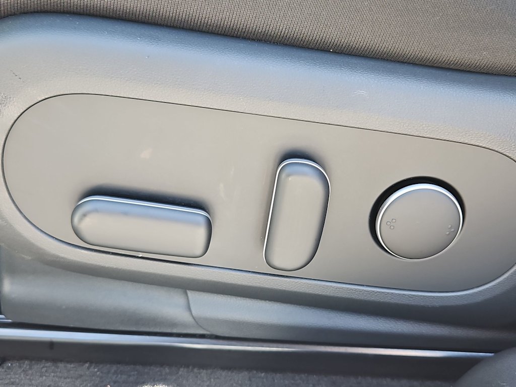 Thumbnail: 2024 Hyundai Ioniq 5 - 24
