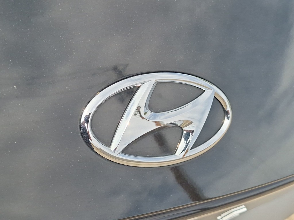 Thumbnail: 2024 Hyundai Ioniq 5 - 6