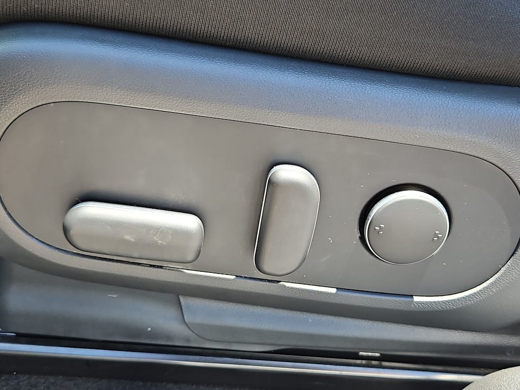 Thumbnail: 2024 Hyundai Ioniq 5 - 24