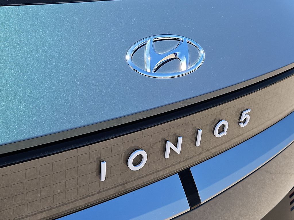Thumbnail: 2024 Hyundai Ioniq 5 - 23