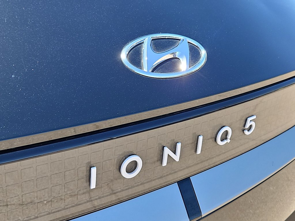Thumbnail: 2024 Hyundai Ioniq 5 - 22