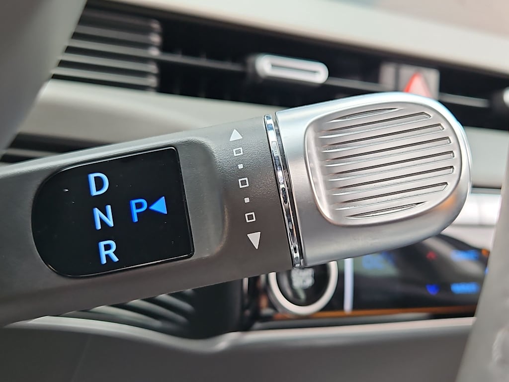 Thumbnail: 2024 Hyundai Ioniq 5 - 14