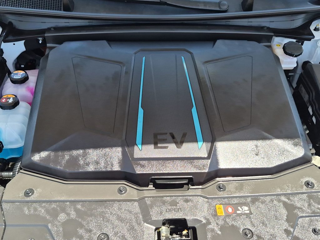 Thumbnail: 2024 Hyundai Ioniq 5 - 8
