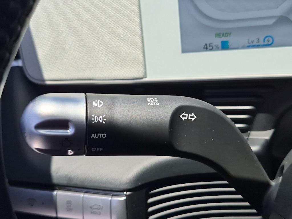 Thumbnail: 2024 Hyundai Ioniq 5 - 29