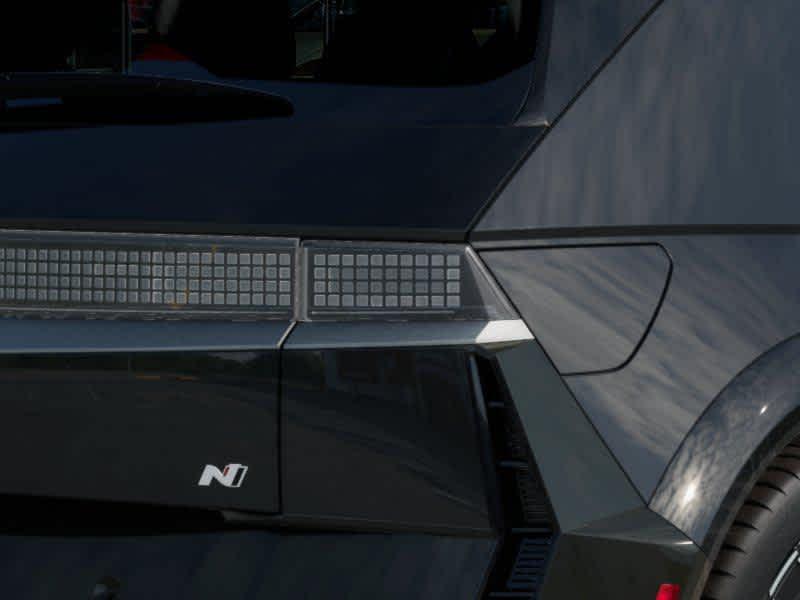 Thumbnail: 2025 Hyundai Ioniq 5 - 14