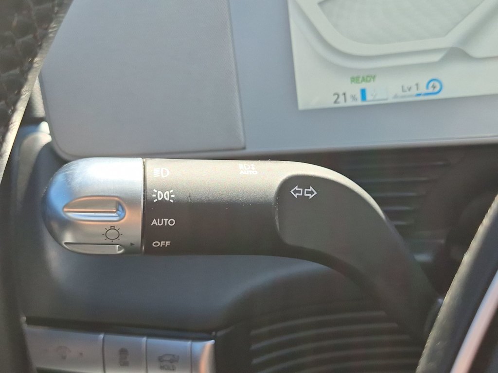Thumbnail: 2023 Hyundai Ioniq 5 - 13