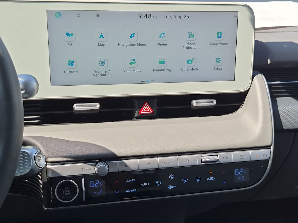 Thumbnail: 2023 Hyundai Ioniq 5 - 28