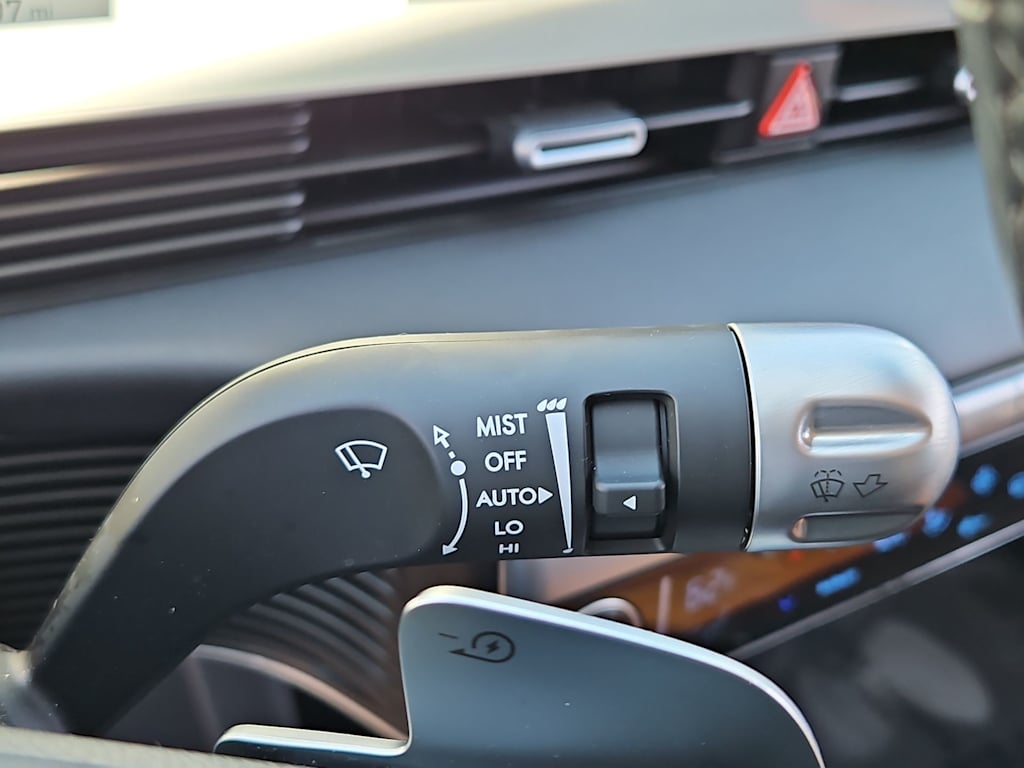 Thumbnail: 2024 Hyundai Ioniq 5 - 28