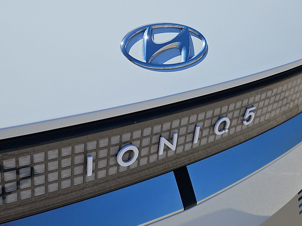 Thumbnail: 2024 Hyundai Ioniq 5 - 23