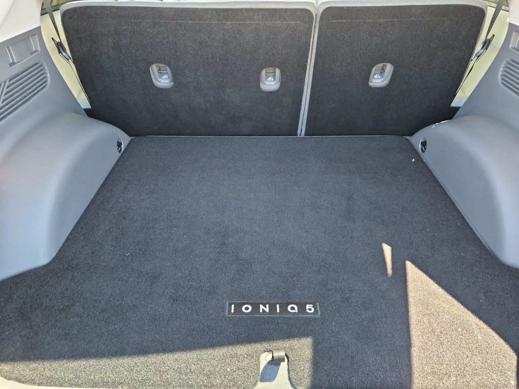 Thumbnail: 2024 Hyundai Ioniq 5 - 17