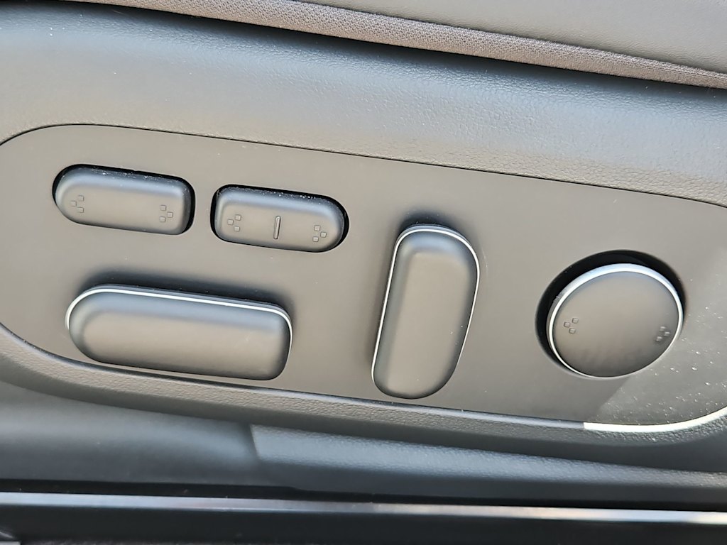 Thumbnail: 2024 Hyundai Ioniq 5 - 23