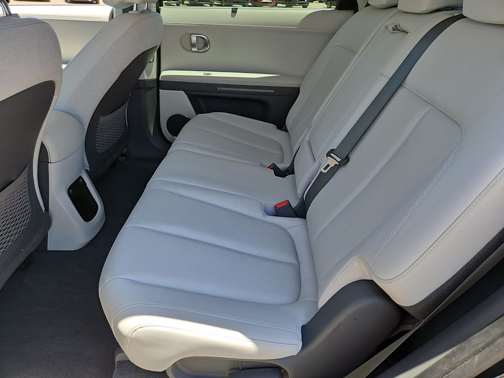 Thumbnail: 2023 Hyundai Ioniq 5 - 26