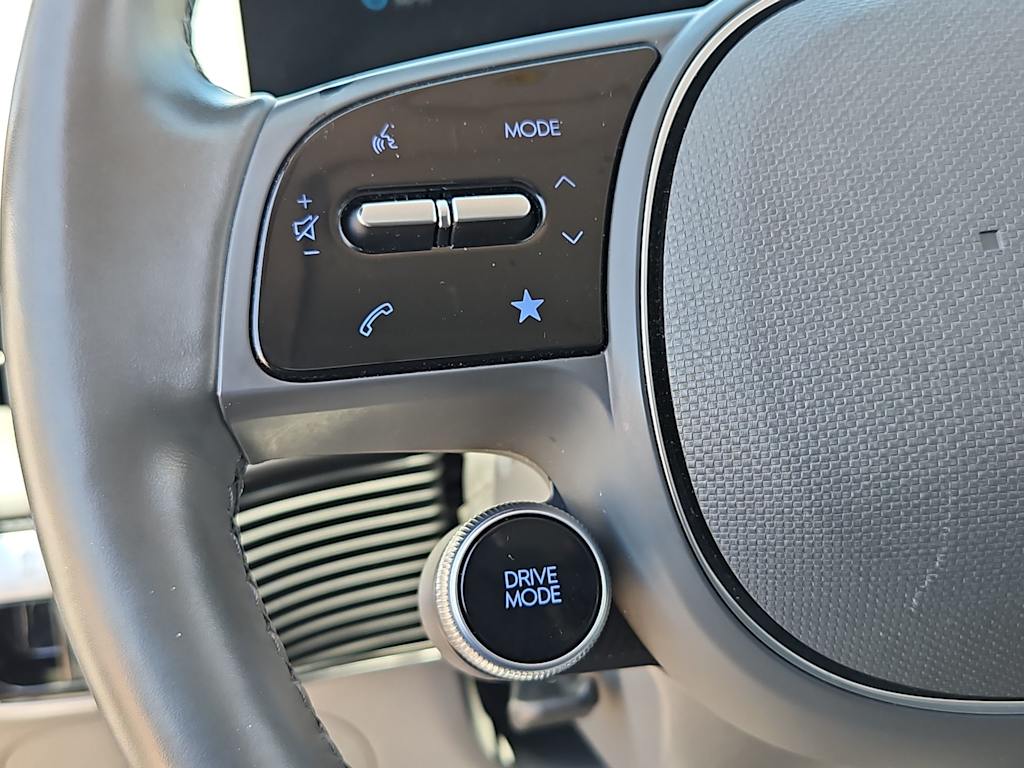 Thumbnail: 2023 Hyundai Ioniq 5 - 29