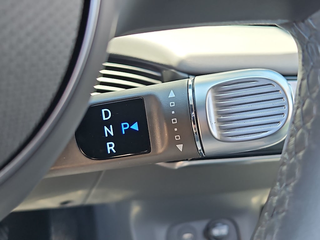 Thumbnail: 2023 Hyundai Ioniq 5 - 35