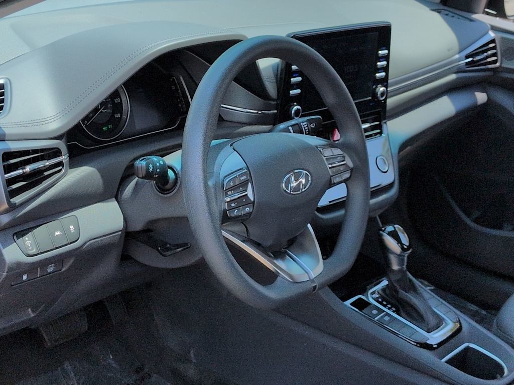 Thumbnail: 2022 Hyundai Ioniq - 2