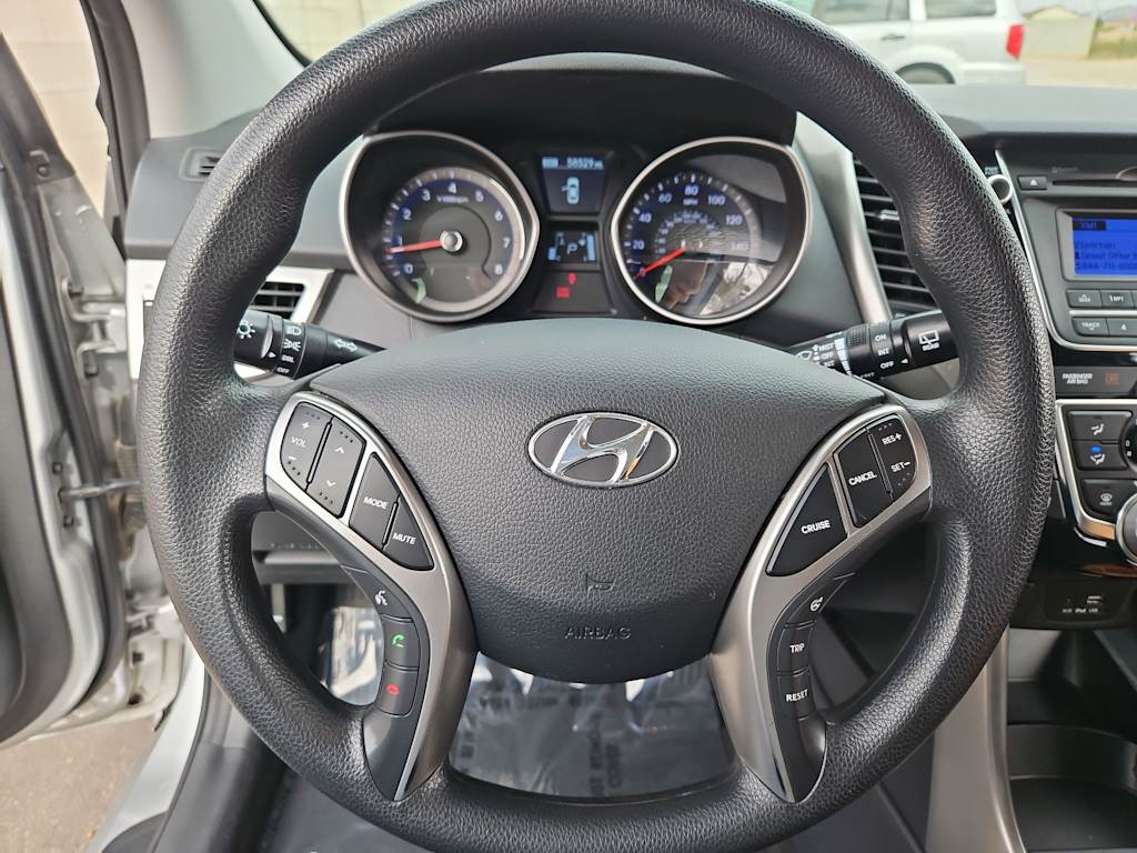 Thumbnail: 2016 Hyundai Elantra - 14