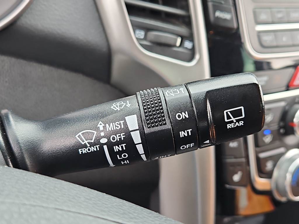 Thumbnail: 2016 Hyundai Elantra - 15