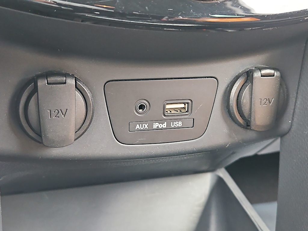 Thumbnail: 2016 Hyundai Elantra - 33