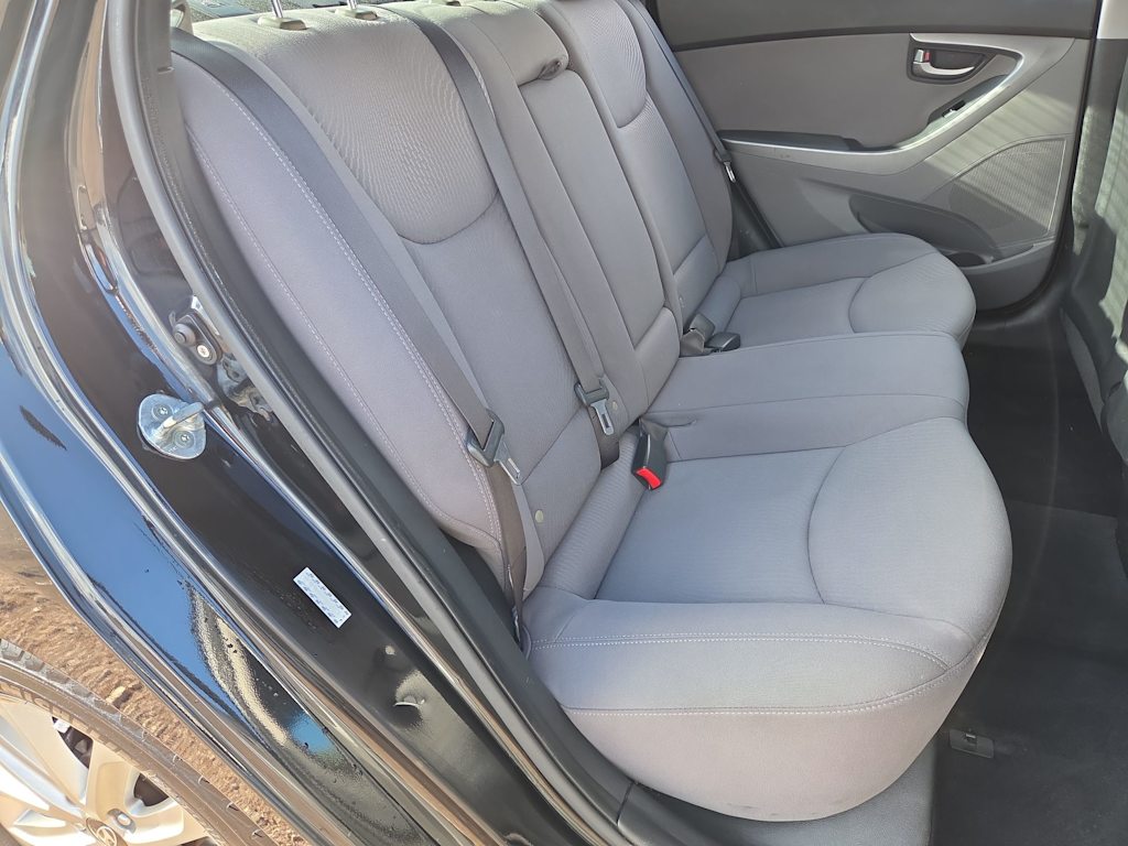 Thumbnail: 2016 Hyundai Elantra - 30