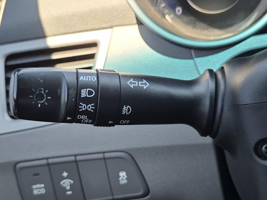 Thumbnail: 2015 Hyundai Elantra - 15