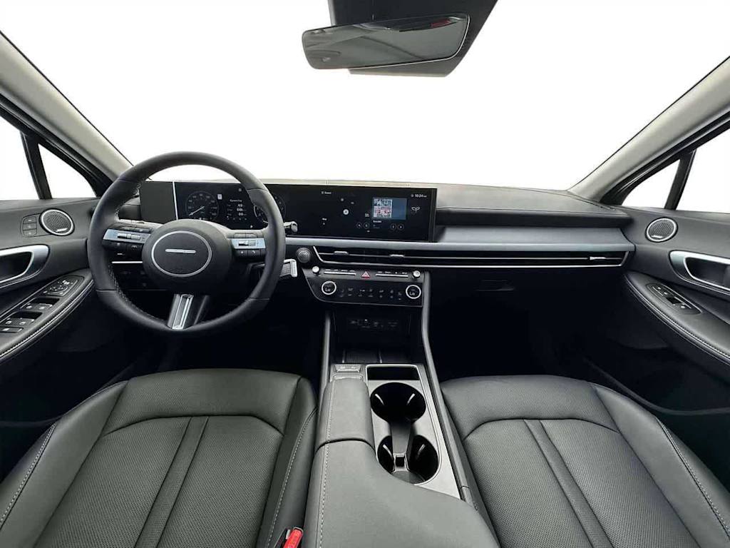 Thumbnail: 2025 Hyundai Sonata - 2