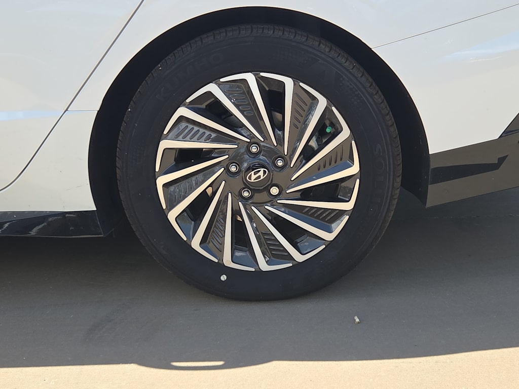 Thumbnail: 2025 Hyundai Sonata - 7