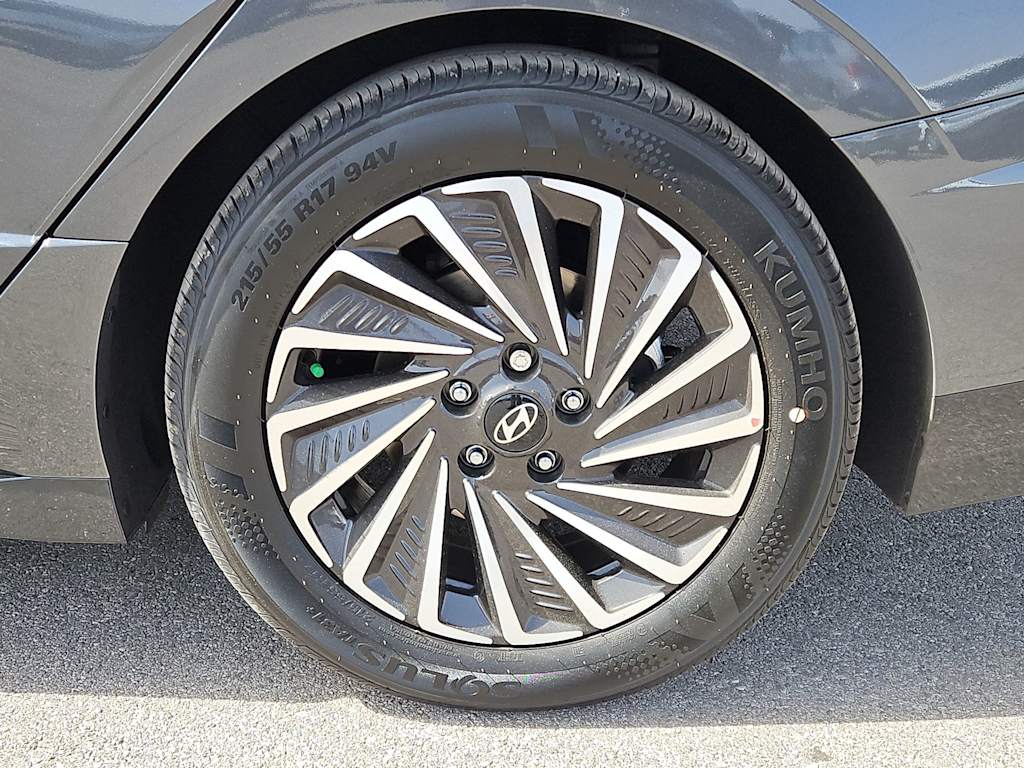 Thumbnail: 2025 Hyundai Sonata - 7