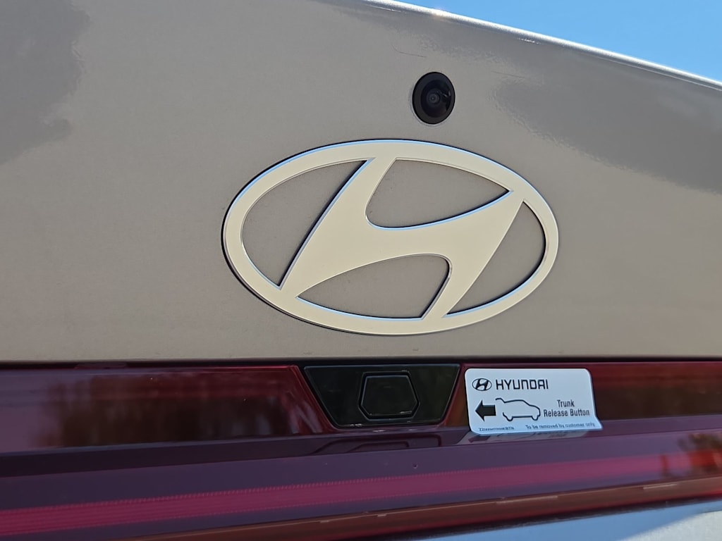 Thumbnail: 2025 Hyundai Sonata - 7