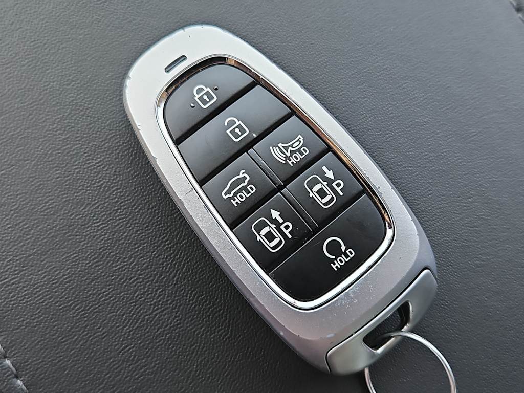 Thumbnail: 2023 Hyundai Sonata - 17