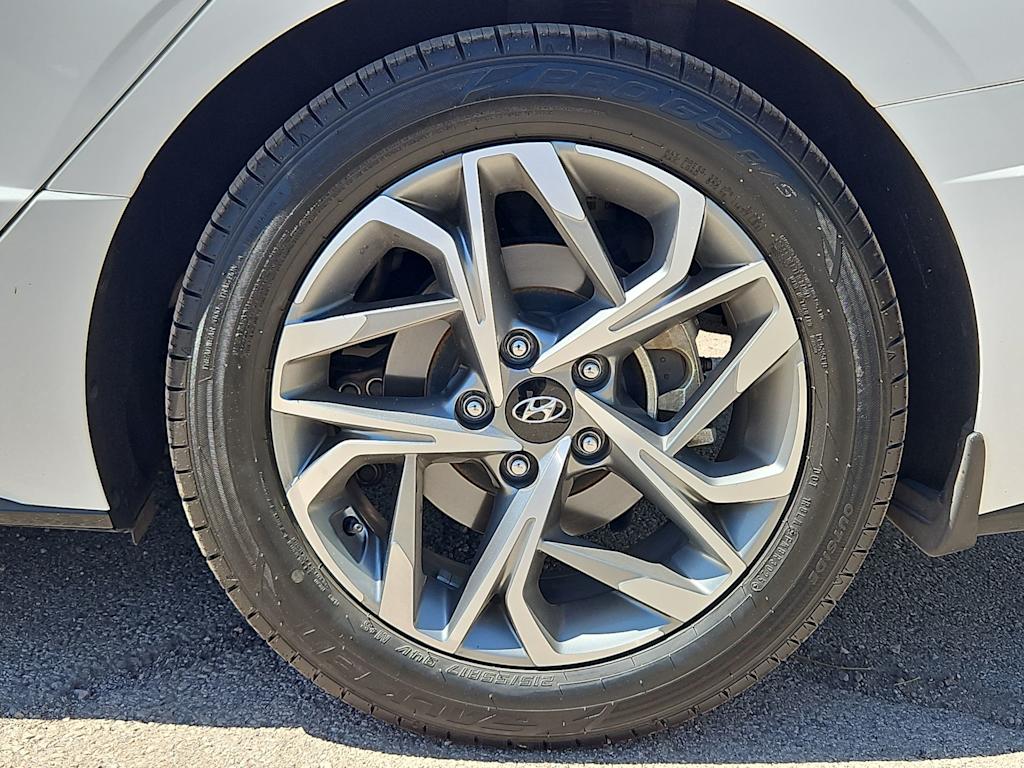 Thumbnail: 2023 Hyundai Sonata - 7