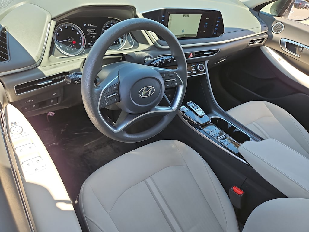 Thumbnail: 2023 Hyundai Sonata - 2