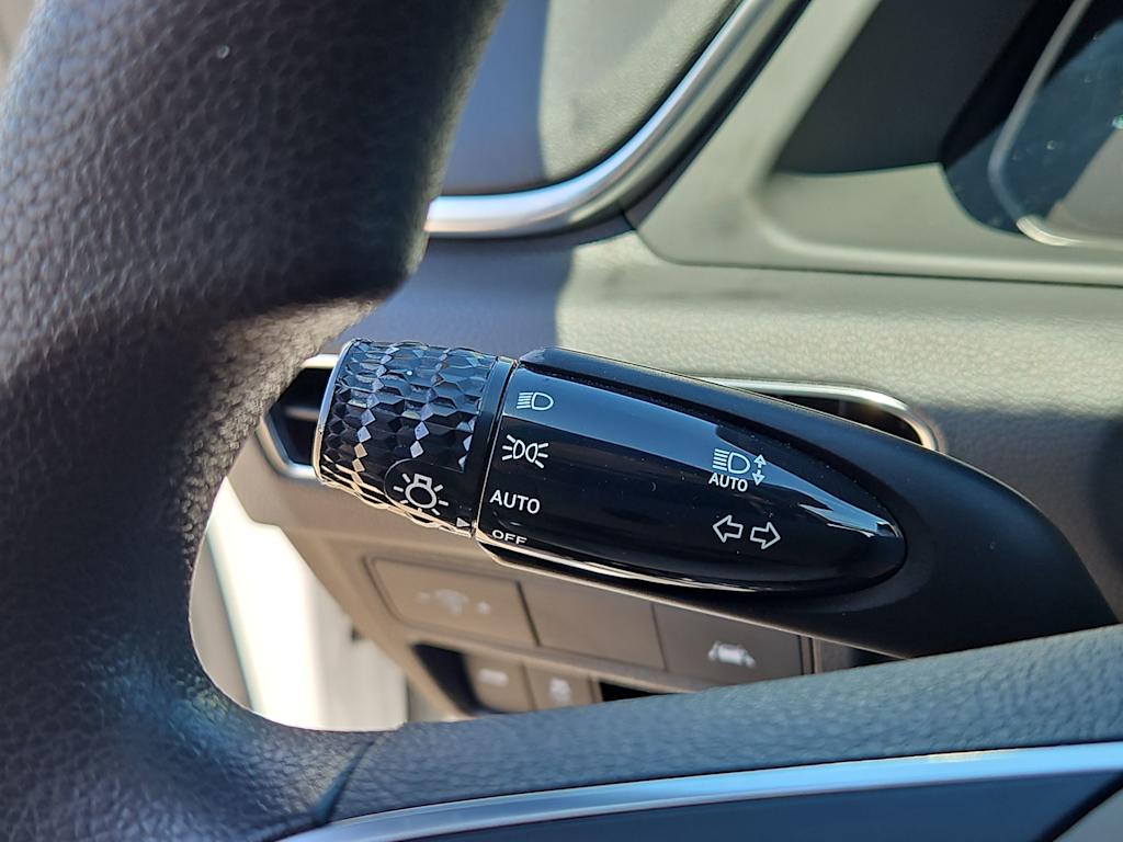 Thumbnail: 2023 Hyundai Sonata - 31