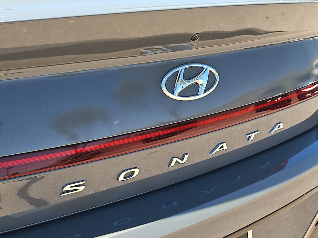 Thumbnail: 2023 Hyundai Sonata - 25
