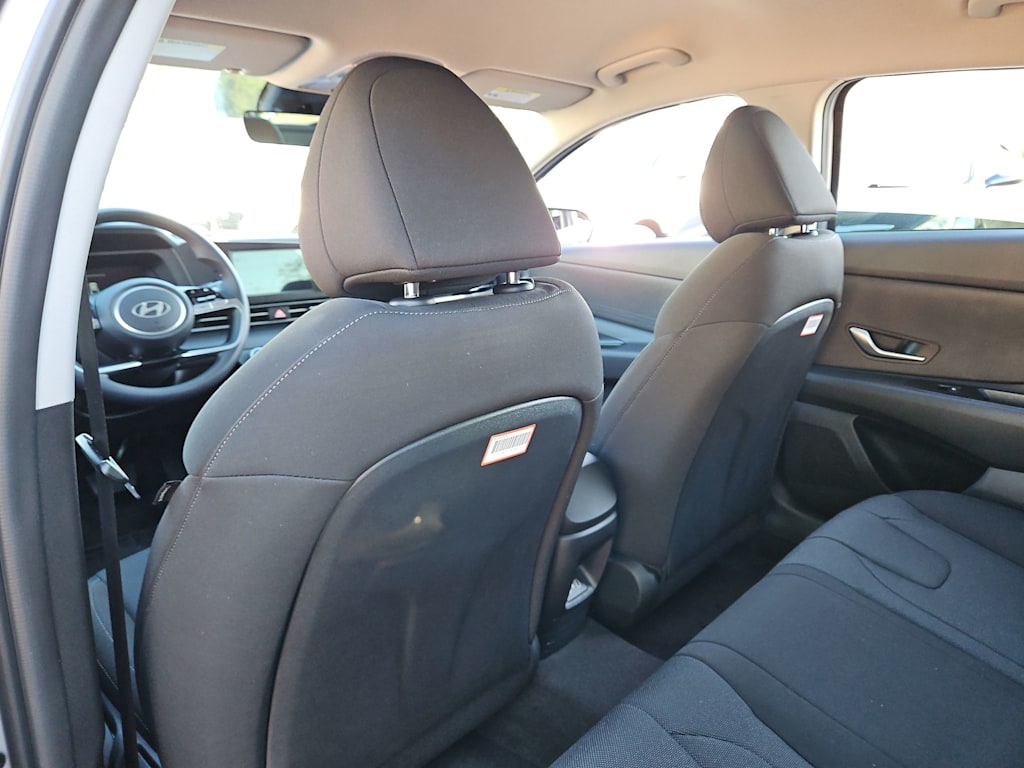 Thumbnail: 2025 Hyundai Elantra - 12