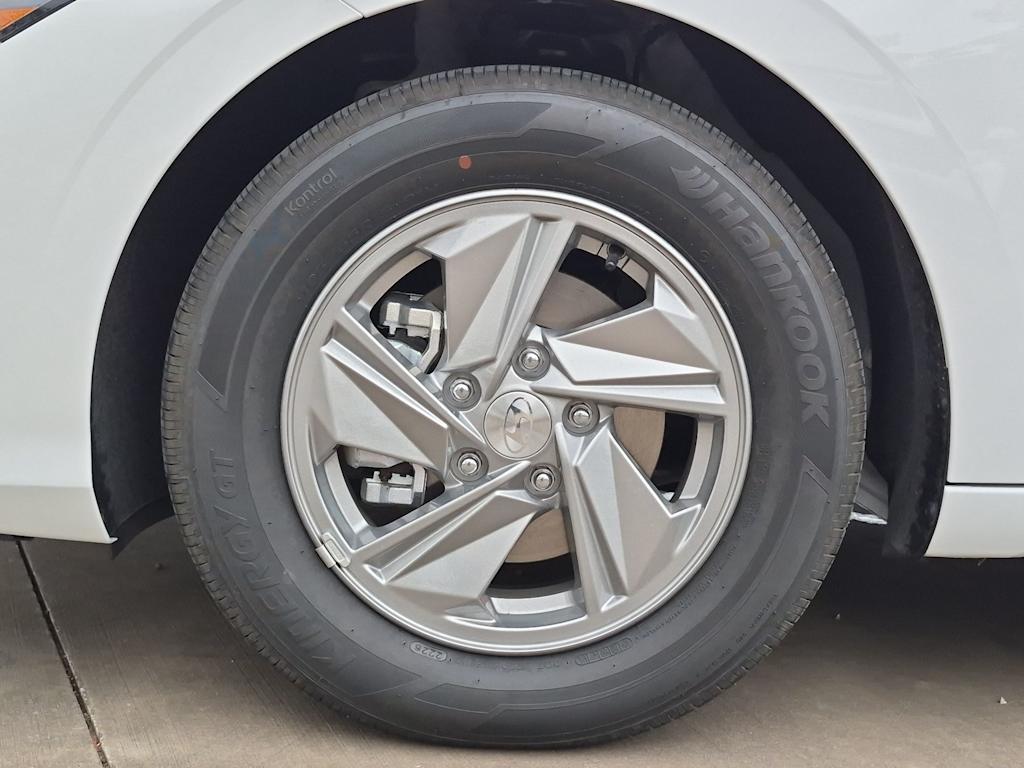 Thumbnail: 2026 Hyundai Elantra - 7