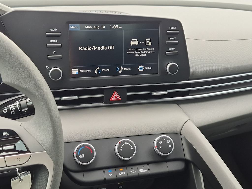 Thumbnail: 2026 Hyundai Elantra - 14