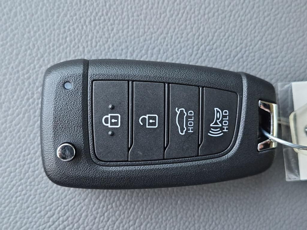Thumbnail: 2026 Hyundai Elantra - 19