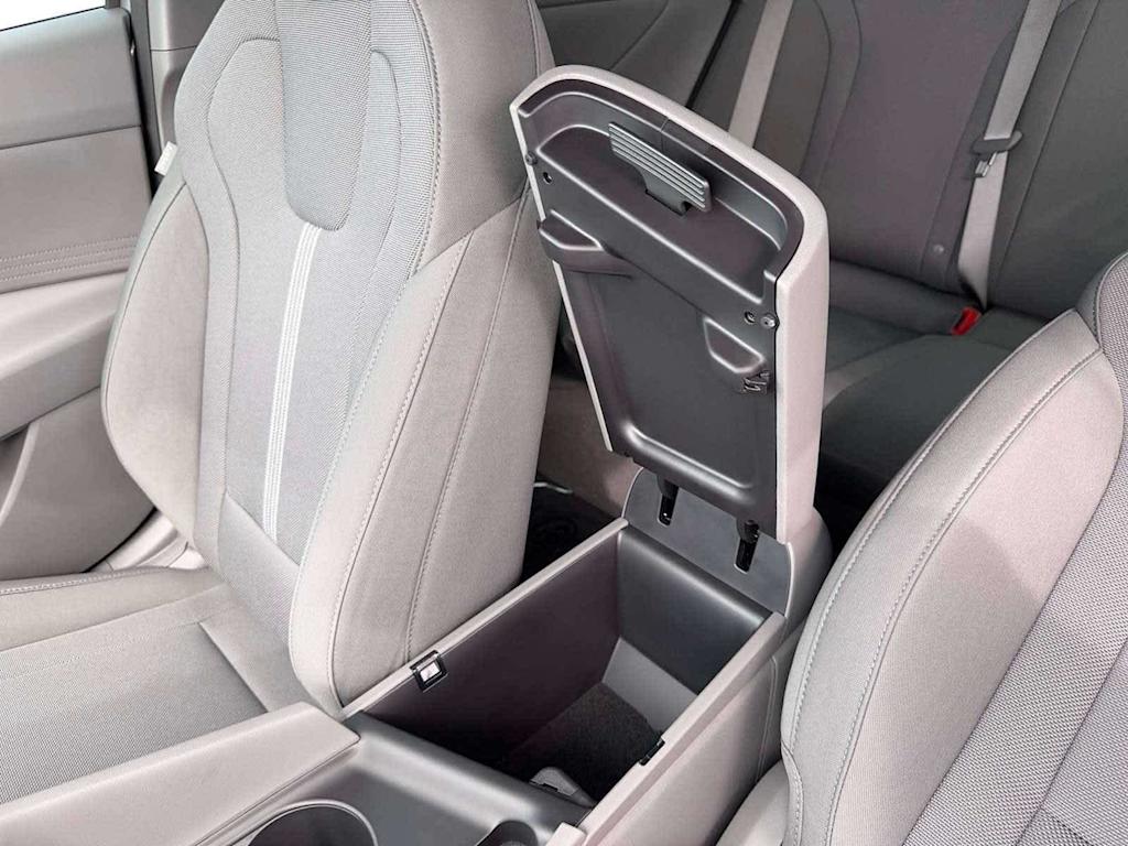 Thumbnail: 2026 Hyundai Elantra - 18