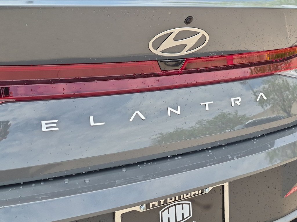 Thumbnail: 2026 Hyundai Elantra - 6