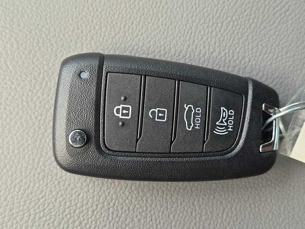 Thumbnail: 2026 Hyundai Elantra - 18