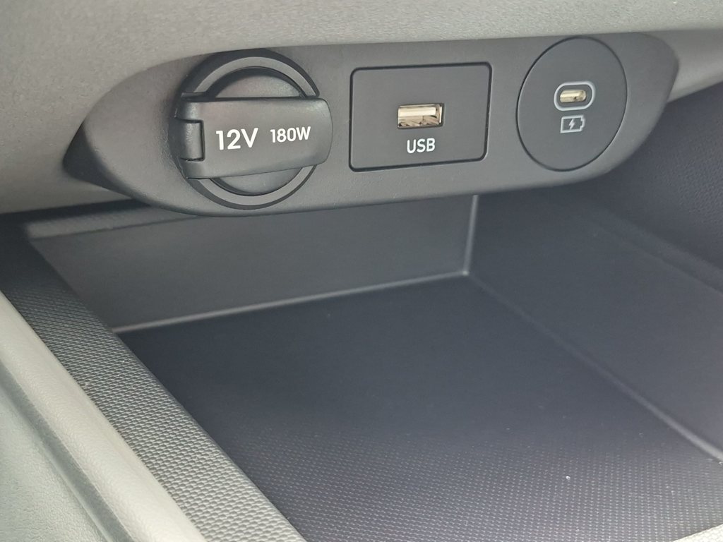 Thumbnail: 2026 Hyundai Elantra - 33