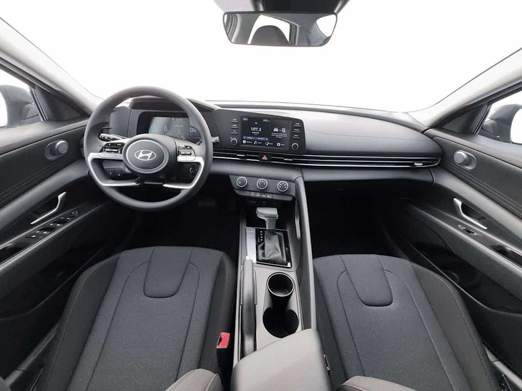 Thumbnail: 2026 Hyundai Elantra - 2