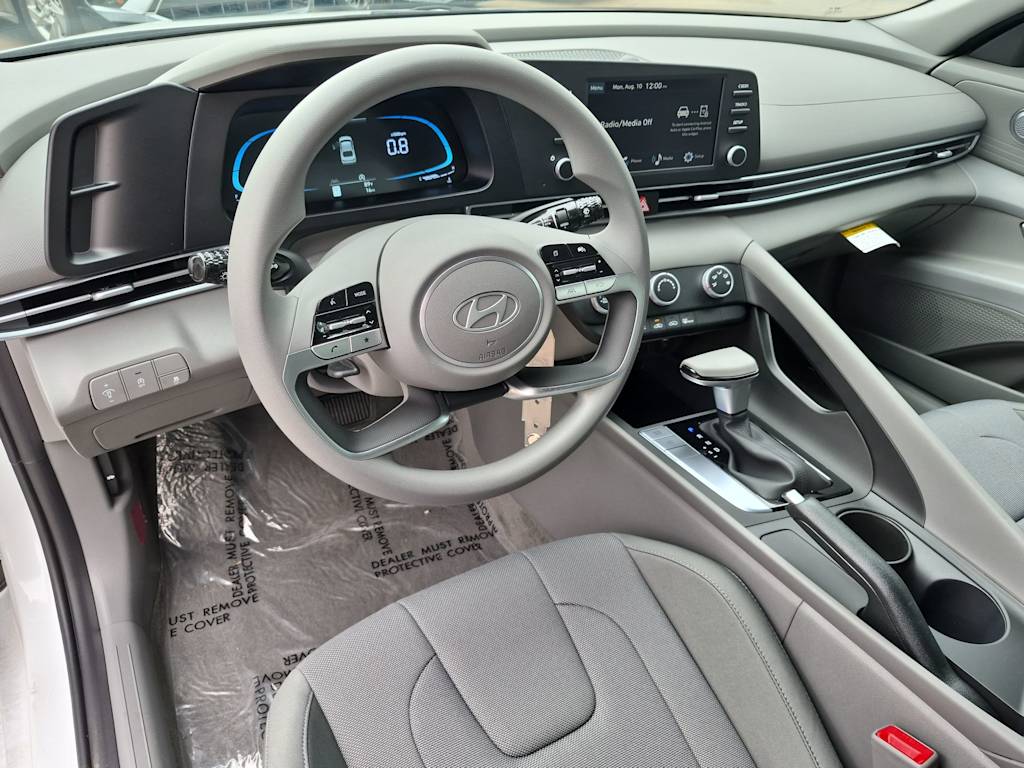 Thumbnail: 2026 Hyundai Elantra - 2