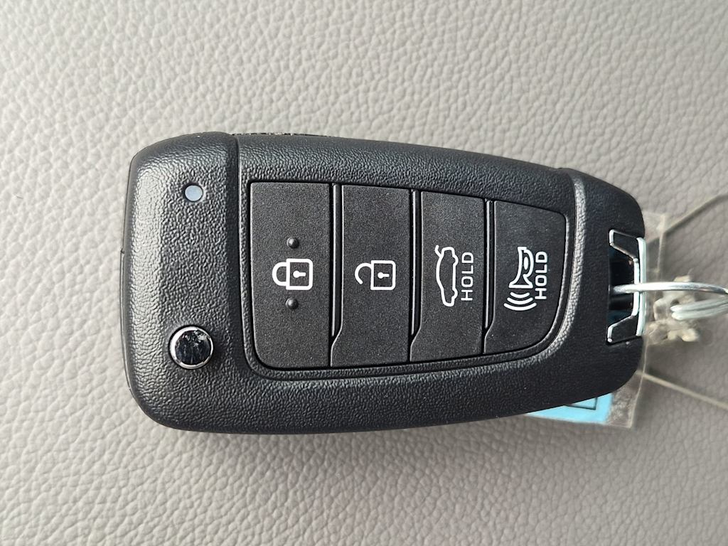 Thumbnail: 2026 Hyundai Elantra - 17