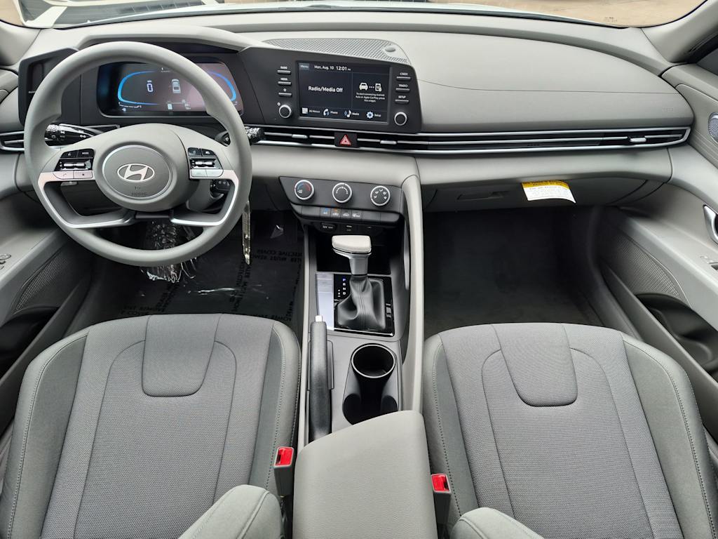 Thumbnail: 2026 Hyundai Elantra - 8