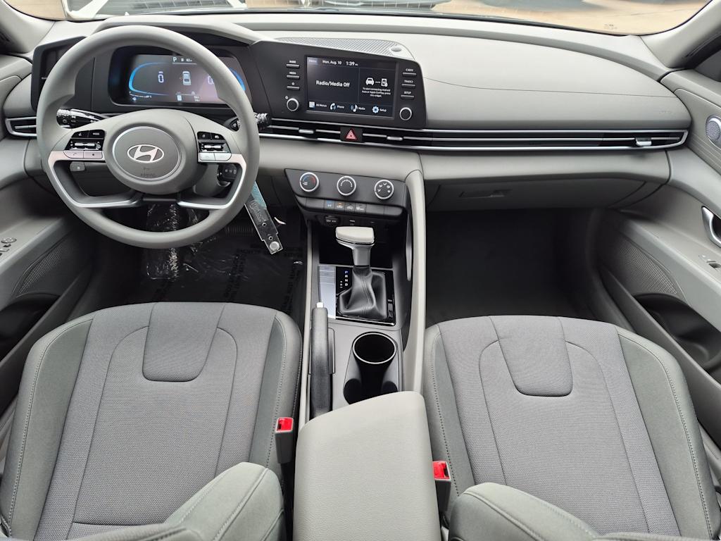 Thumbnail: 2026 Hyundai Elantra - 9
